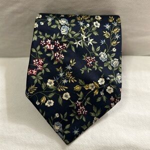 Britches Great Outdoors 100% silk floral tie